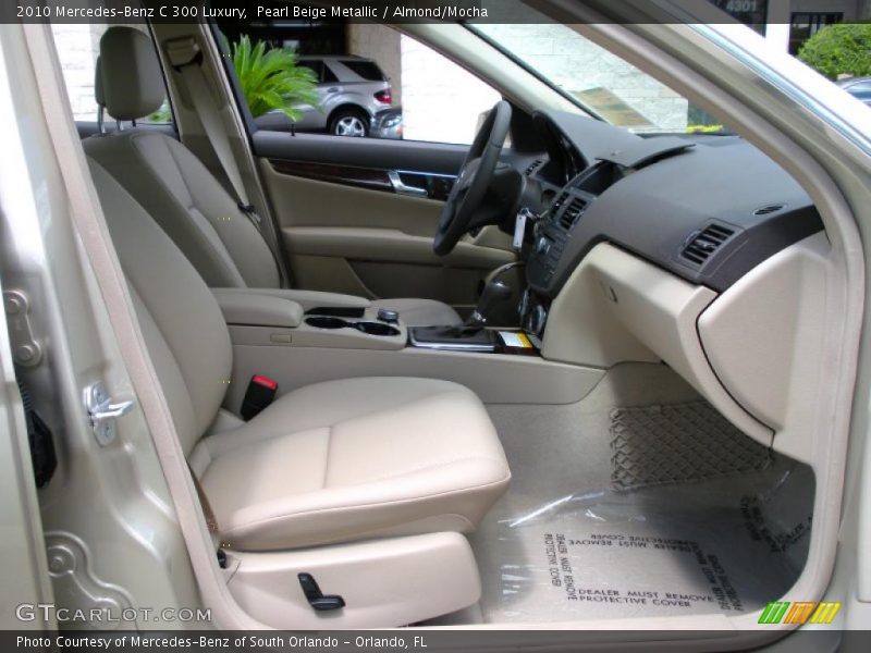 Pearl Beige Metallic / Almond/Mocha 2010 Mercedes-Benz C 300 Luxury