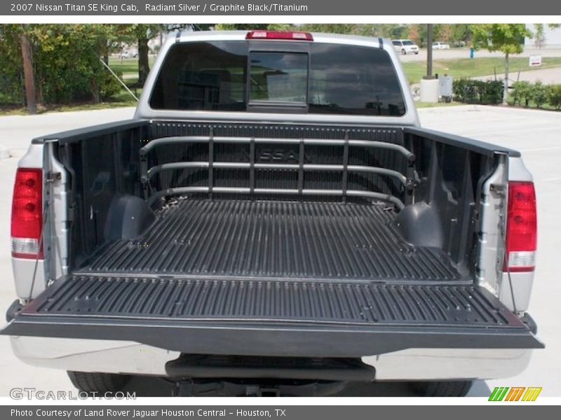 Radiant Silver / Graphite Black/Titanium 2007 Nissan Titan SE King Cab