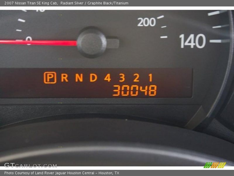 Radiant Silver / Graphite Black/Titanium 2007 Nissan Titan SE King Cab