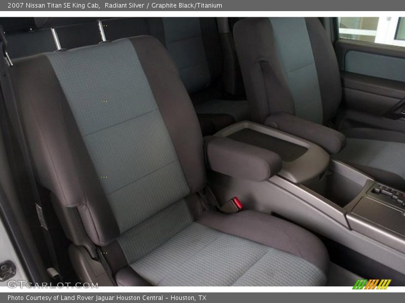 Radiant Silver / Graphite Black/Titanium 2007 Nissan Titan SE King Cab