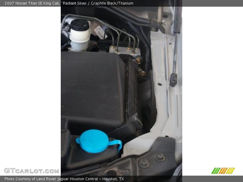 Radiant Silver / Graphite Black/Titanium 2007 Nissan Titan SE King Cab