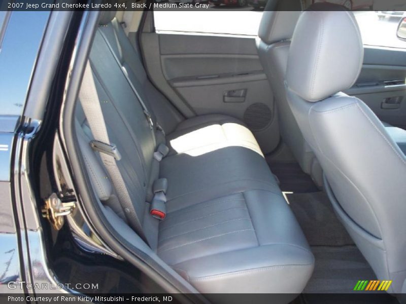Black / Medium Slate Gray 2007 Jeep Grand Cherokee Laredo 4x4