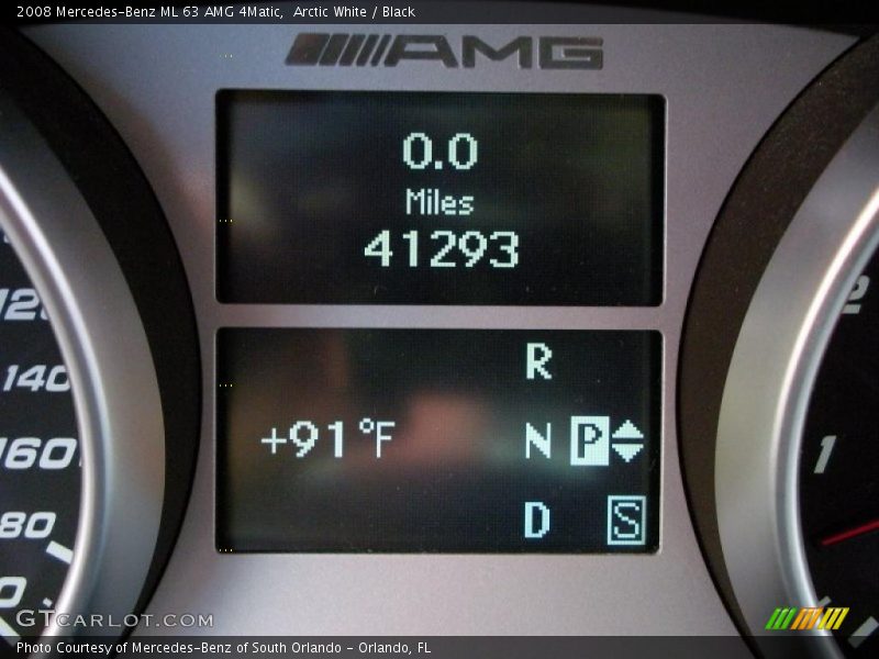 Arctic White / Black 2008 Mercedes-Benz ML 63 AMG 4Matic