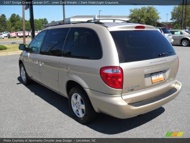 Linen Gold Metallic / Dark Khaki/Light Graystone 2007 Dodge Grand Caravan SXT