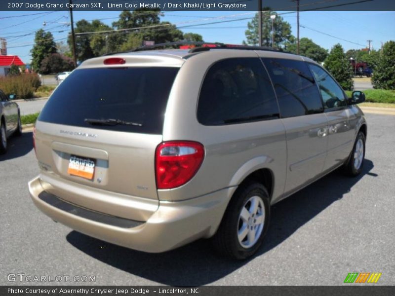 Linen Gold Metallic / Dark Khaki/Light Graystone 2007 Dodge Grand Caravan SXT