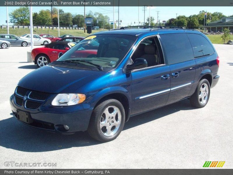 Patriot Blue Pearl / Sandstone 2002 Dodge Grand Caravan ES