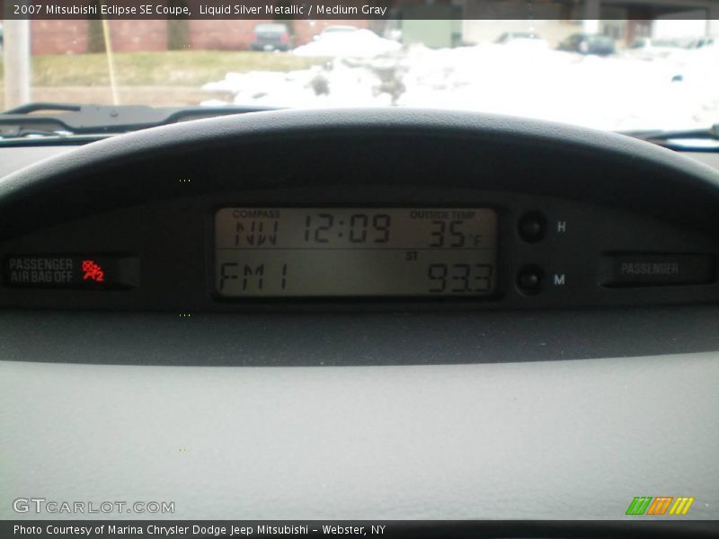 Liquid Silver Metallic / Medium Gray 2007 Mitsubishi Eclipse SE Coupe