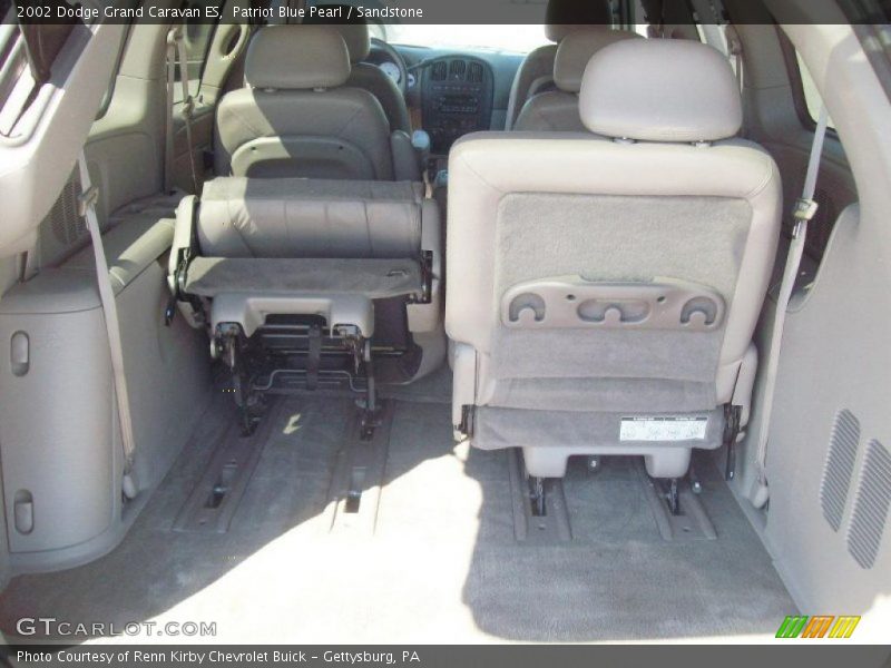 Patriot Blue Pearl / Sandstone 2002 Dodge Grand Caravan ES