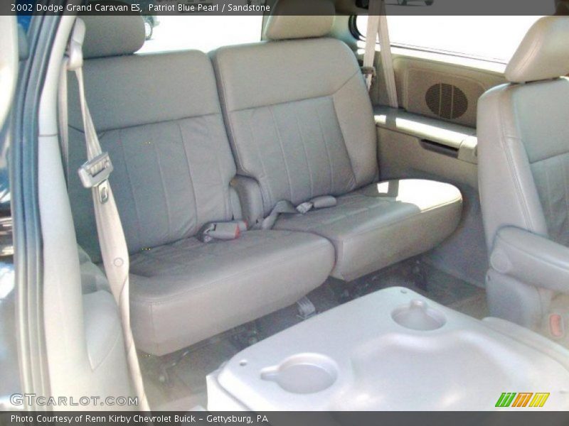 Patriot Blue Pearl / Sandstone 2002 Dodge Grand Caravan ES