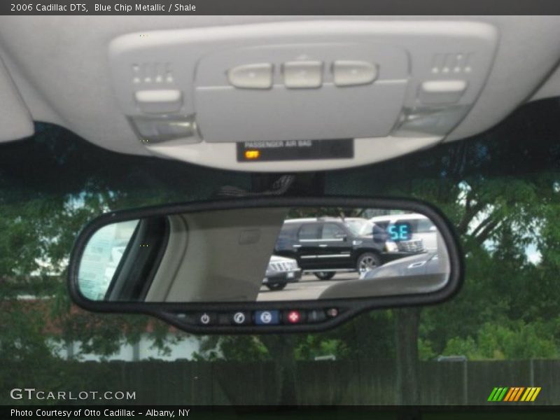 Blue Chip Metallic / Shale 2006 Cadillac DTS