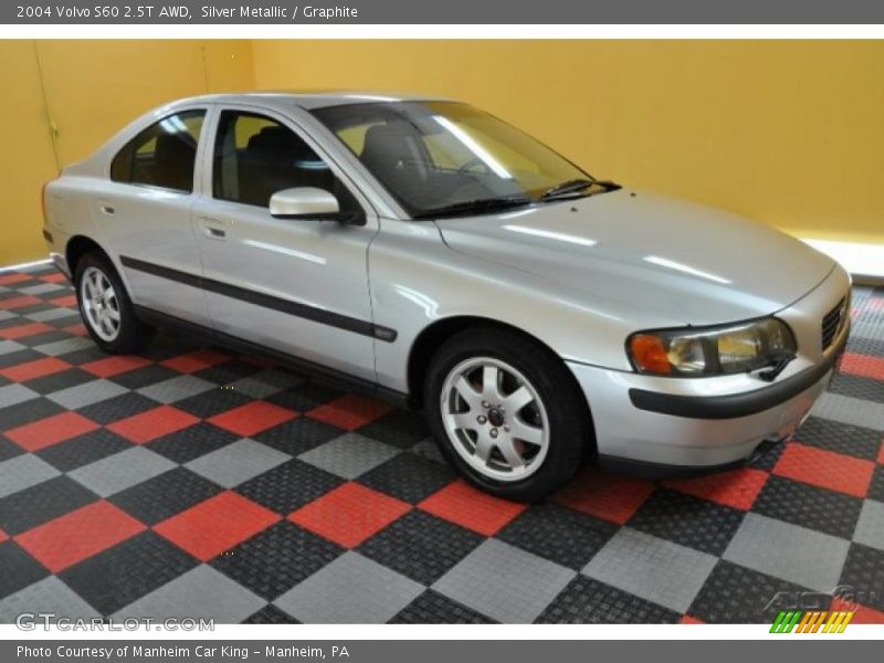 Silver Metallic / Graphite 2004 Volvo S60 2.5T AWD