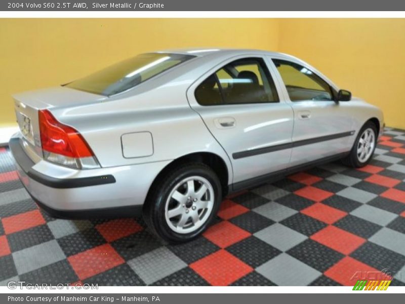 Silver Metallic / Graphite 2004 Volvo S60 2.5T AWD