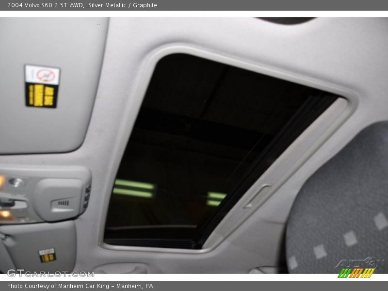 Silver Metallic / Graphite 2004 Volvo S60 2.5T AWD