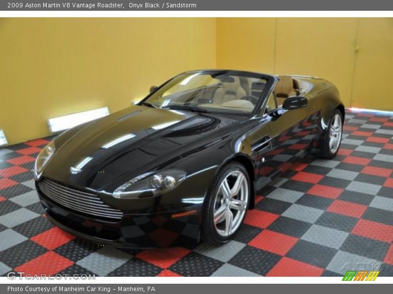 Onyx Black / Sandstorm 2009 Aston Martin V8 Vantage Roadster