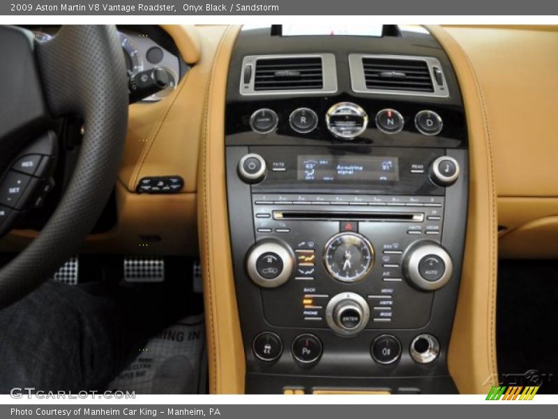 Onyx Black / Sandstorm 2009 Aston Martin V8 Vantage Roadster