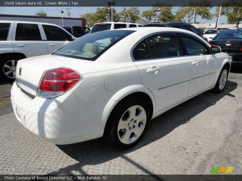 Cream White / Tan 2008 Saturn Aura XE