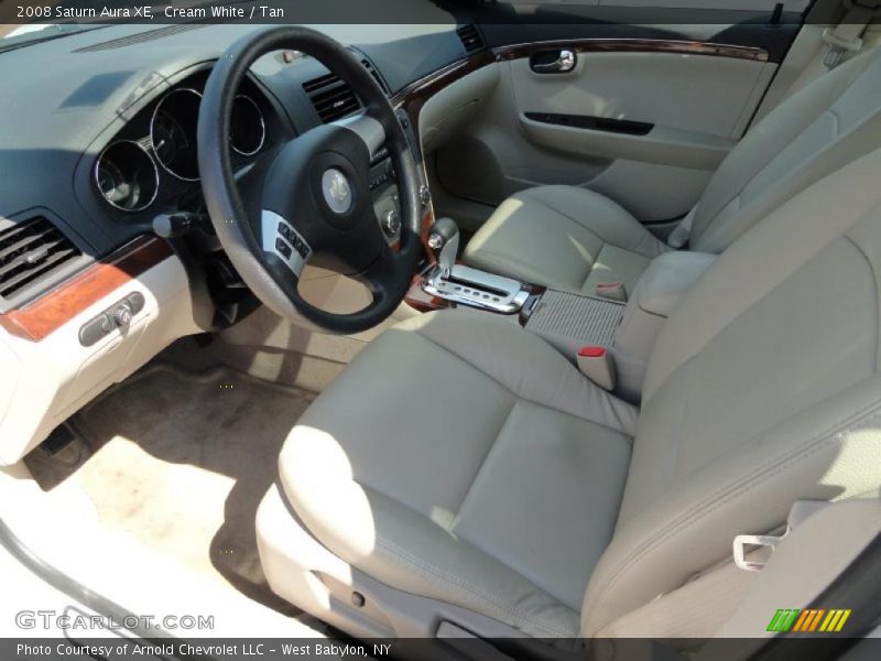 Cream White / Tan 2008 Saturn Aura XE