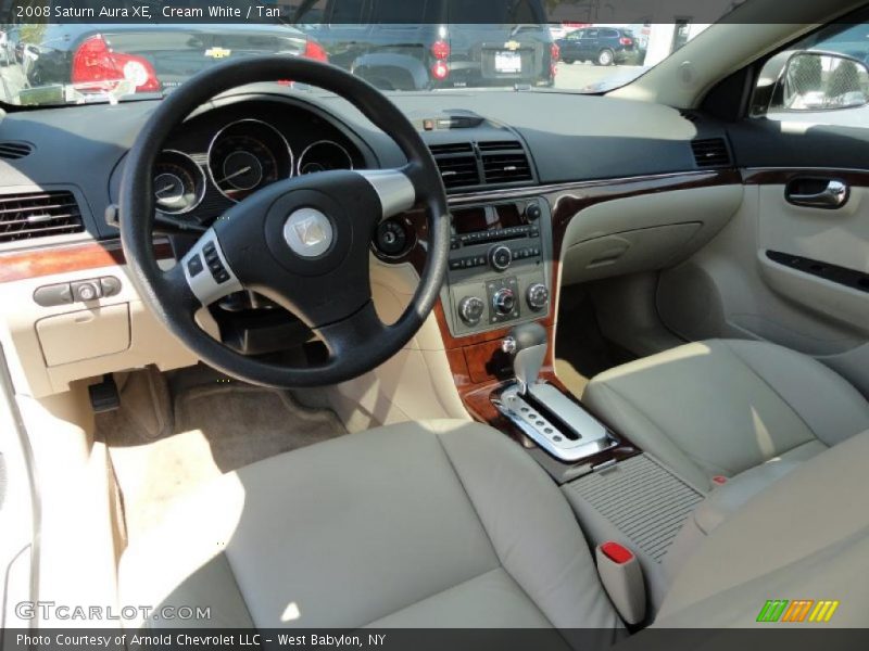 Cream White / Tan 2008 Saturn Aura XE