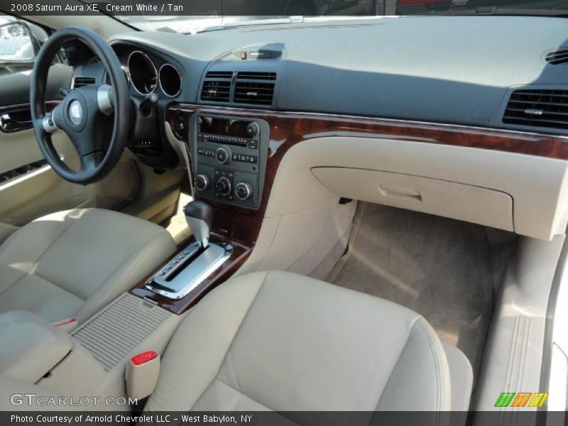 Cream White / Tan 2008 Saturn Aura XE