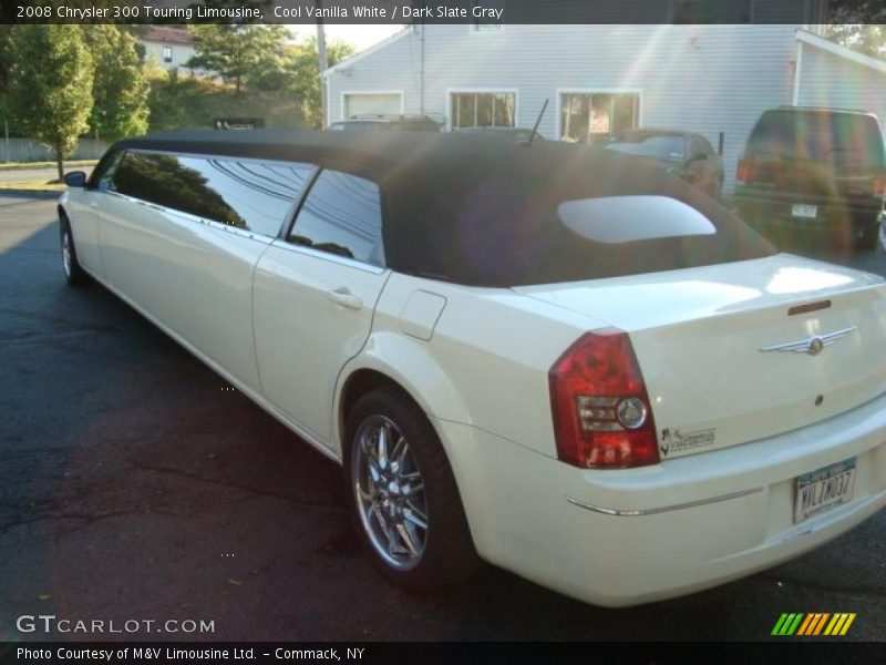 Cool Vanilla White / Dark Slate Gray 2008 Chrysler 300 Touring Limousine