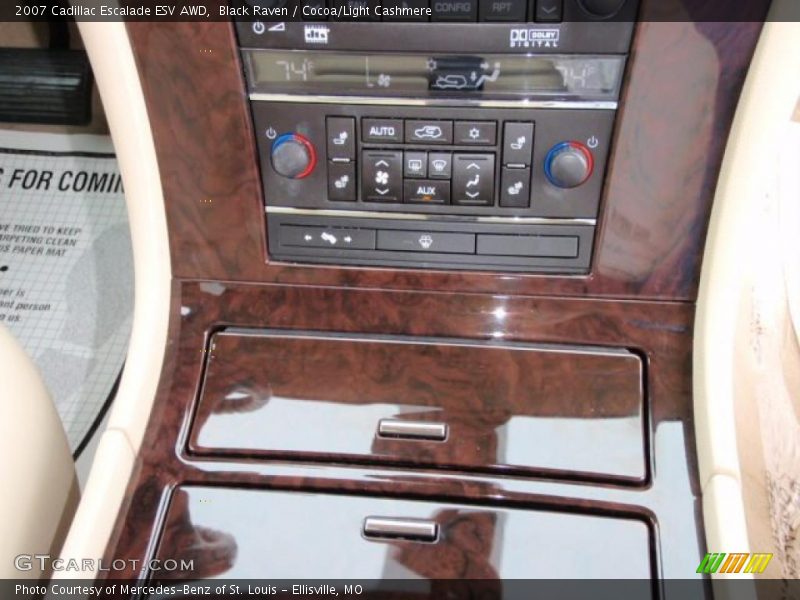 Black Raven / Cocoa/Light Cashmere 2007 Cadillac Escalade ESV AWD