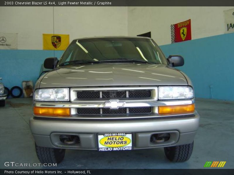 Light Pewter Metallic / Graphite 2003 Chevrolet Blazer LS 4x4
