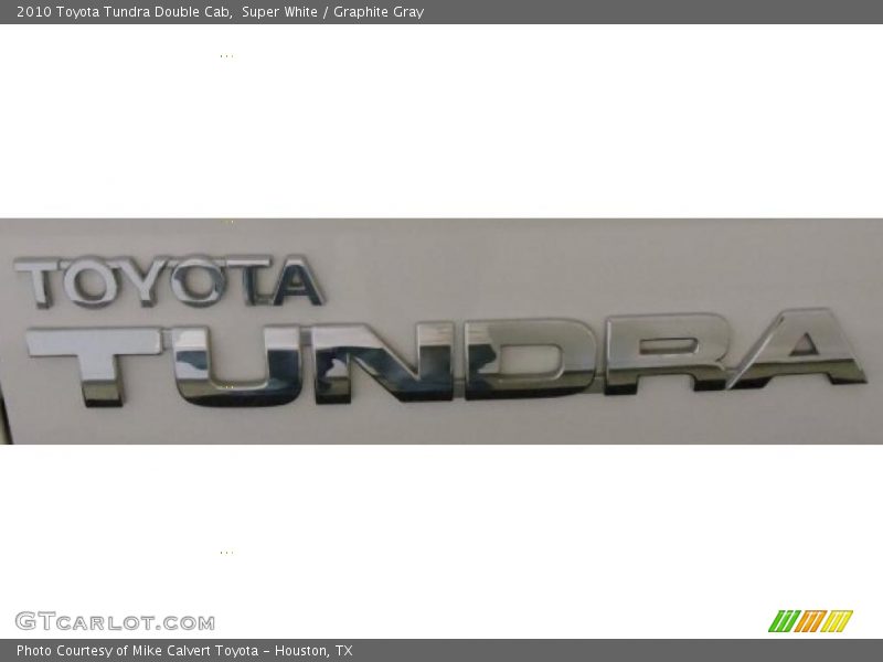 Super White / Graphite Gray 2010 Toyota Tundra Double Cab