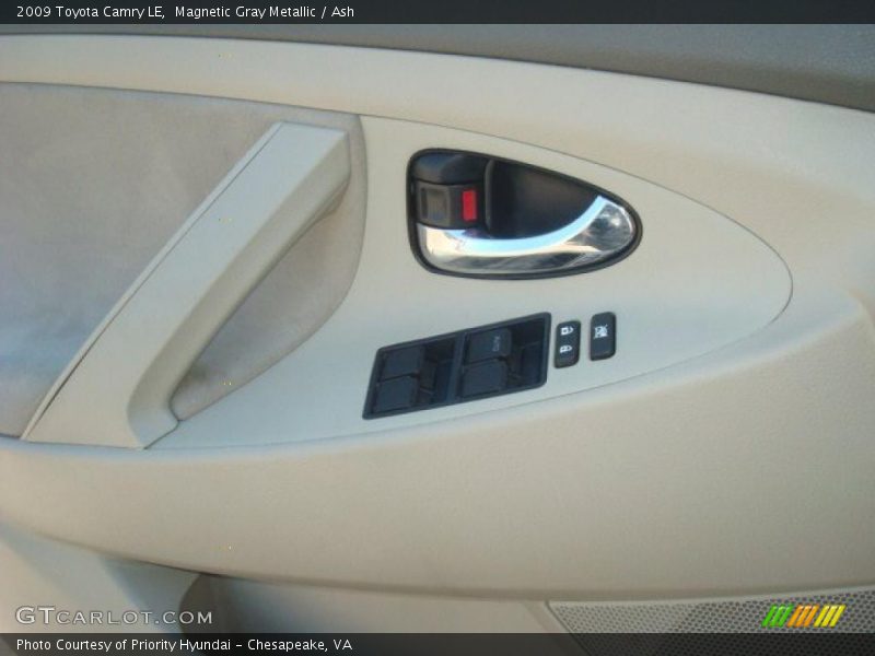 Magnetic Gray Metallic / Ash 2009 Toyota Camry LE