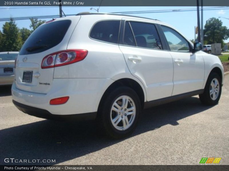 Pearl White / Gray 2010 Hyundai Santa Fe GLS