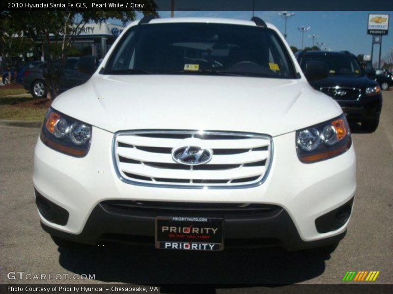 Pearl White / Gray 2010 Hyundai Santa Fe GLS