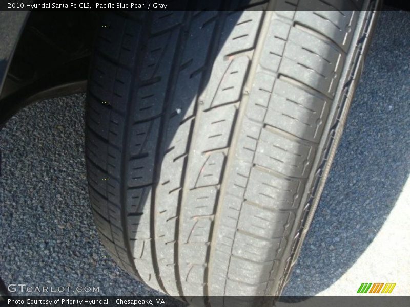 Pacific Blue Pearl / Gray 2010 Hyundai Santa Fe GLS