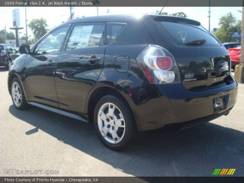 Jet Black Metallic / Ebony 2009 Pontiac Vibe 2.4