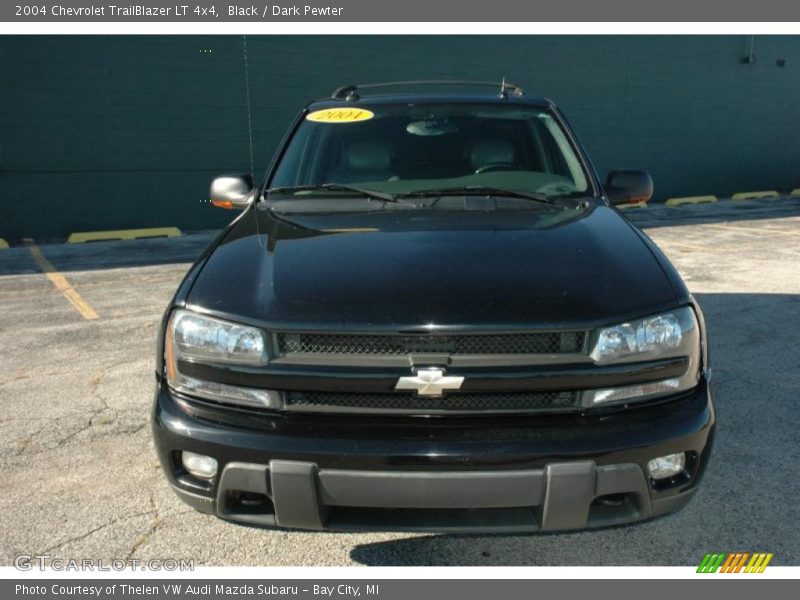 Black / Dark Pewter 2004 Chevrolet TrailBlazer LT 4x4