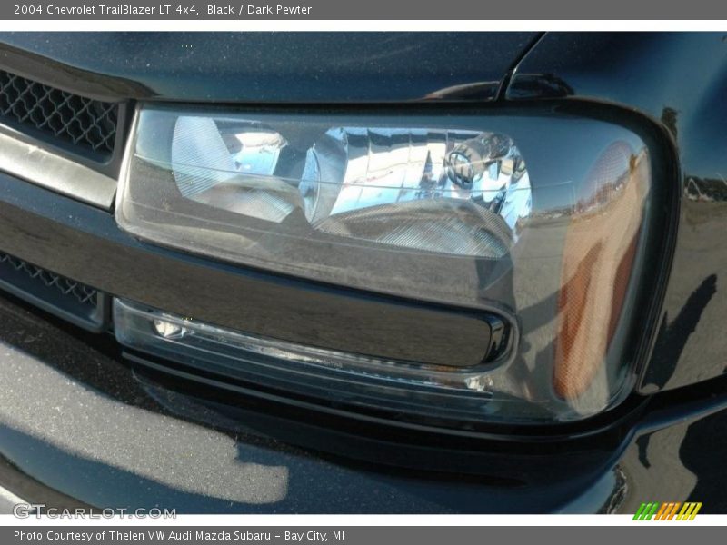 Black / Dark Pewter 2004 Chevrolet TrailBlazer LT 4x4