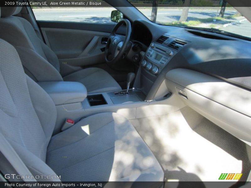 Aloe Green Metallic / Bisque 2009 Toyota Camry LE