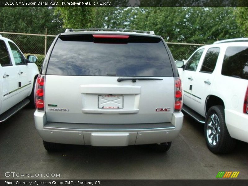 Pure Silver Metallic / Ebony 2010 GMC Yukon Denali AWD