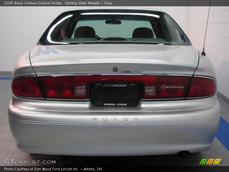 Sterling Silver Metallic / Gray 2005 Buick Century Custom Sedan