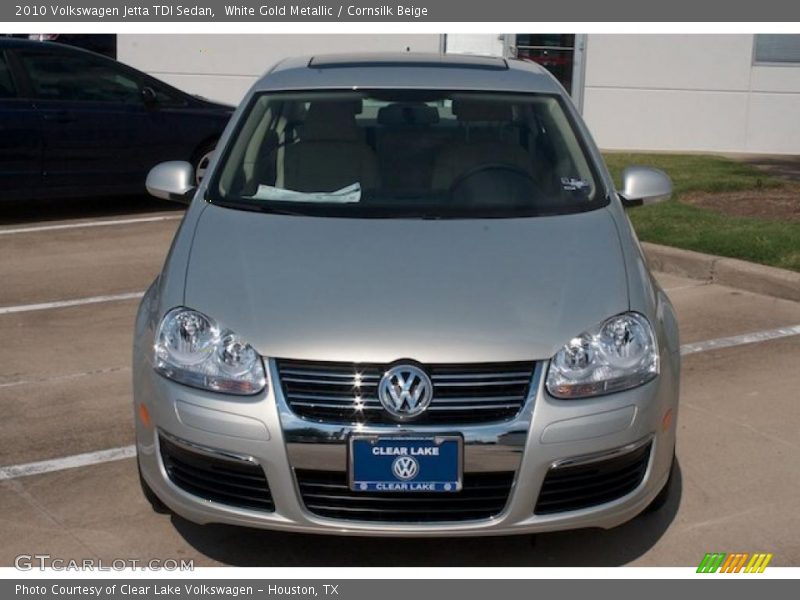 White Gold Metallic / Cornsilk Beige 2010 Volkswagen Jetta TDI Sedan
