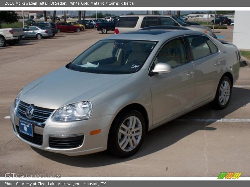 White Gold Metallic / Cornsilk Beige 2010 Volkswagen Jetta TDI Sedan