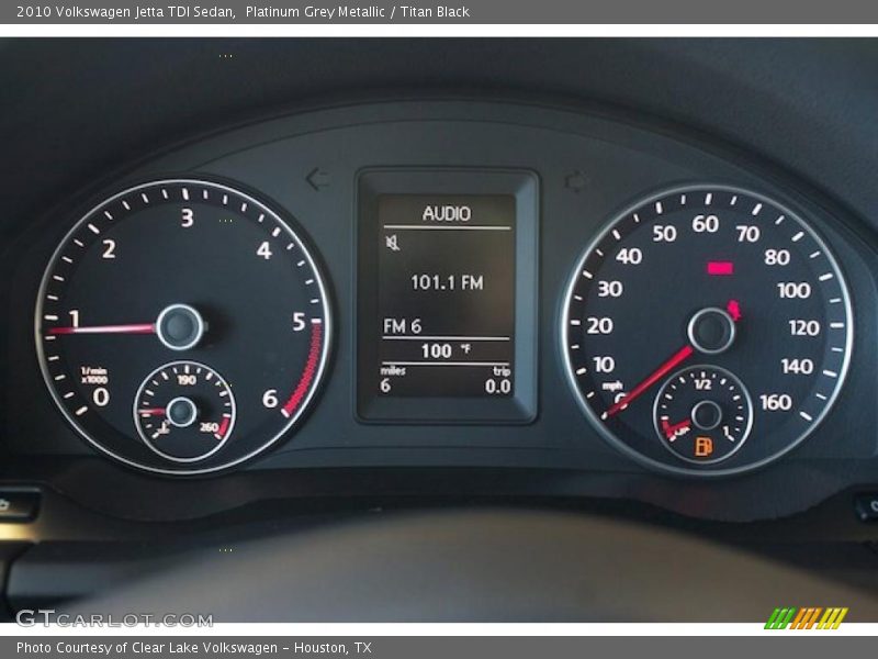 Platinum Grey Metallic / Titan Black 2010 Volkswagen Jetta TDI Sedan