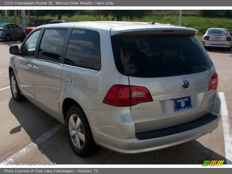 Mercury Silver Metallic / Aero Gray 2010 Volkswagen Routan SE