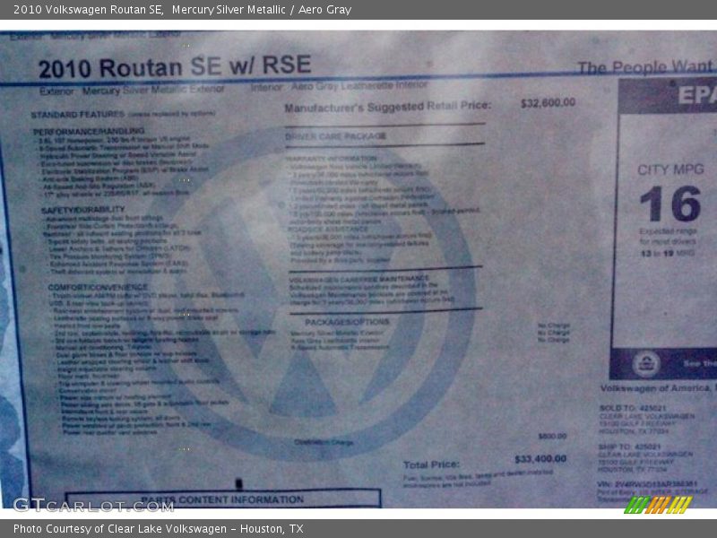Mercury Silver Metallic / Aero Gray 2010 Volkswagen Routan SE