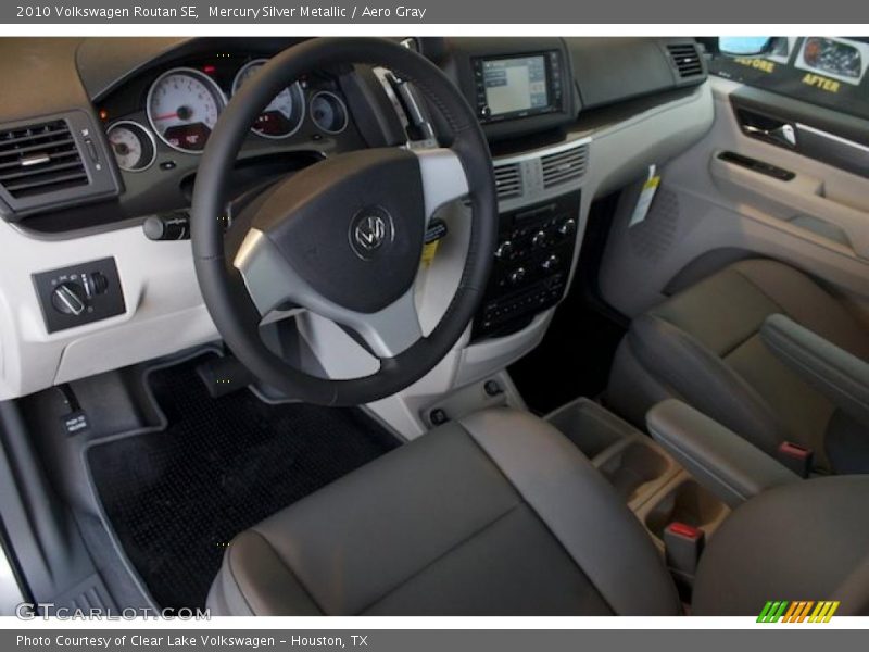 Mercury Silver Metallic / Aero Gray 2010 Volkswagen Routan SE