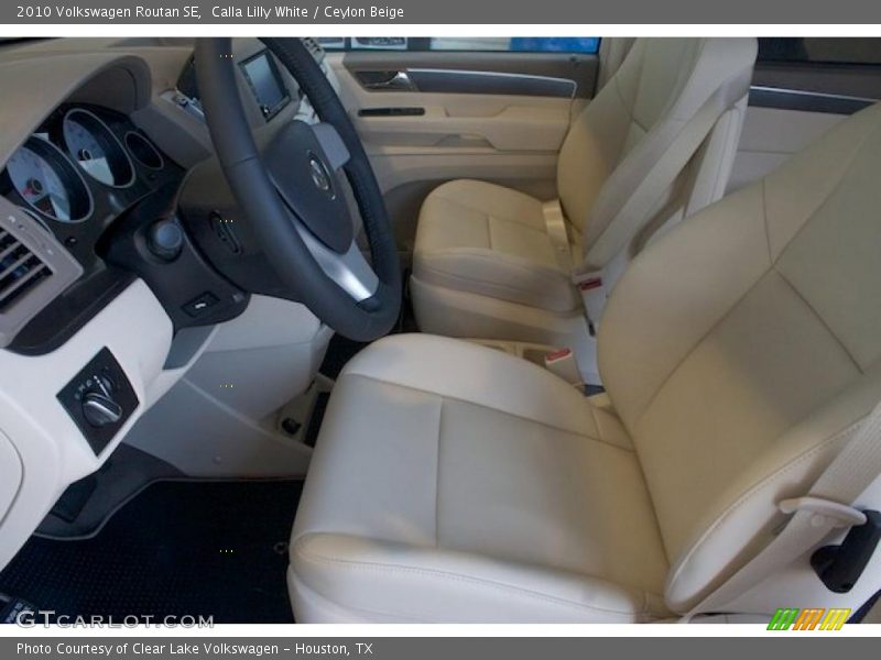 Calla Lilly White / Ceylon Beige 2010 Volkswagen Routan SE