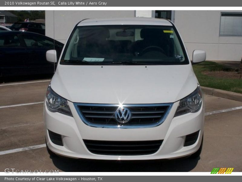 Calla Lilly White / Aero Gray 2010 Volkswagen Routan SE