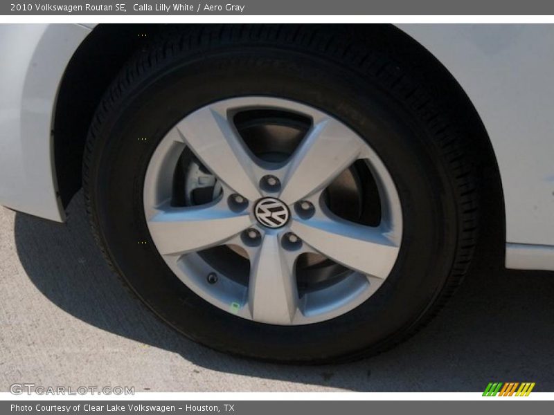 Calla Lilly White / Aero Gray 2010 Volkswagen Routan SE