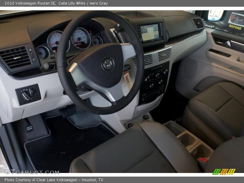 Calla Lilly White / Aero Gray 2010 Volkswagen Routan SE