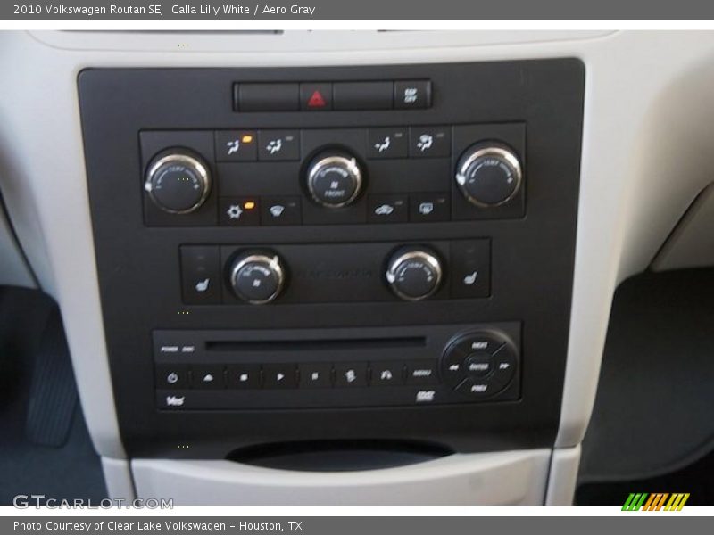 Calla Lilly White / Aero Gray 2010 Volkswagen Routan SE