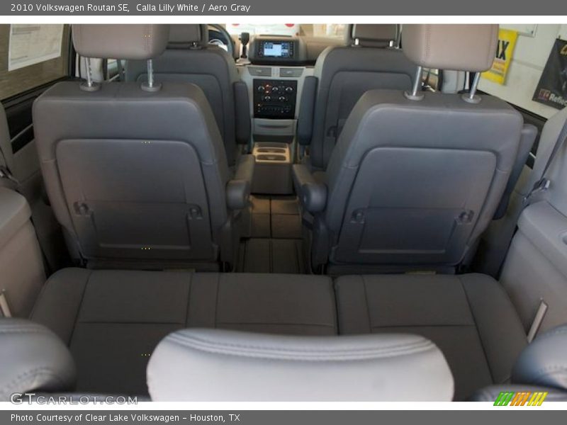 Calla Lilly White / Aero Gray 2010 Volkswagen Routan SE