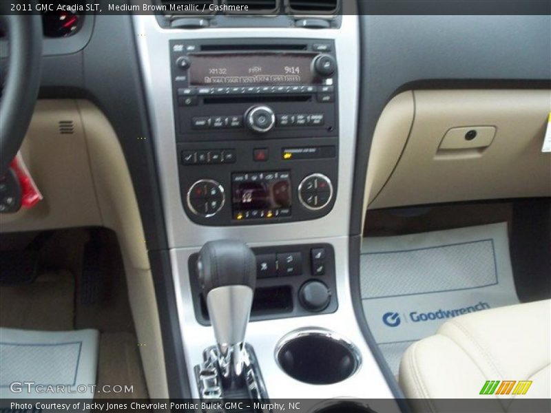 Medium Brown Metallic / Cashmere 2011 GMC Acadia SLT